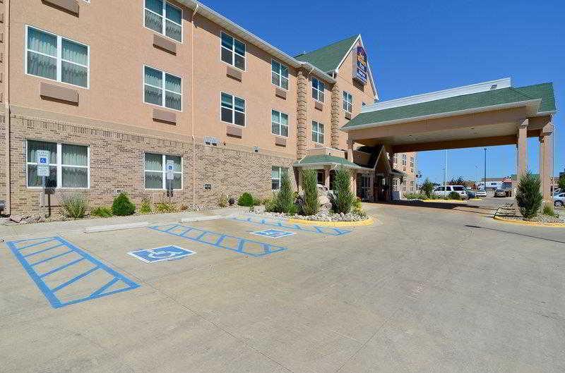 Heritage Hotel And Suites Dickinson Buitenkant foto